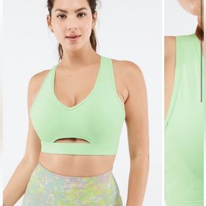 Light Green Fabletics Kiera Low Impact Sports Bra XL